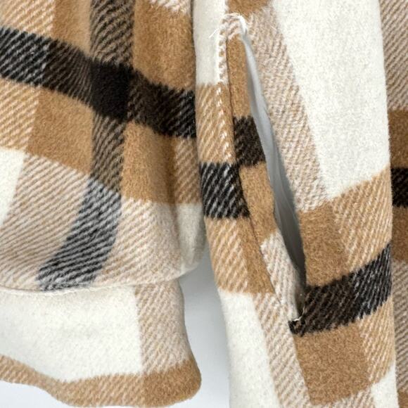 Wanna B Me Plaid Shacket Brown Cream Tan Button Front Size L - Picture 5 of 7